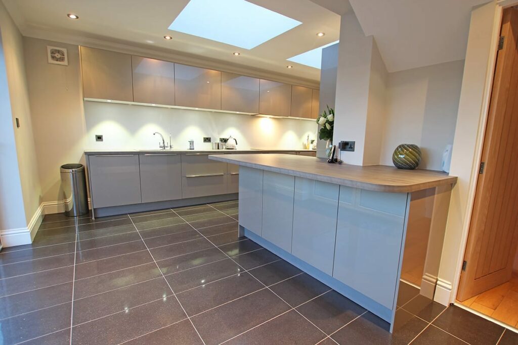 Luxury Laminate Worktop With Curves | NG Bespoke, Cheshire
