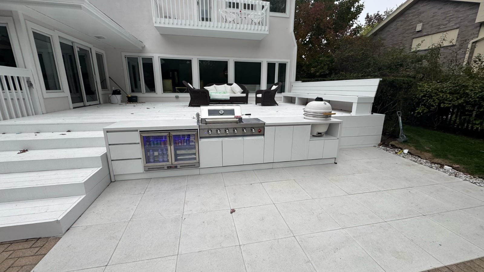 Bespoke outdoor kitchen installation by NG Bespoke 2