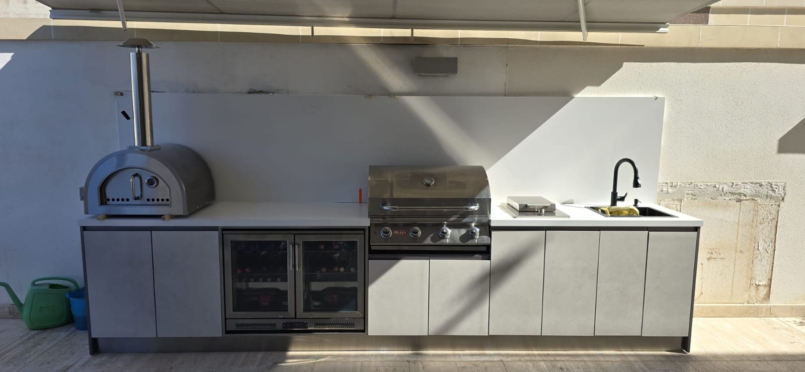 Bespoke outdoor kitchen installation by NG Bespoke 3